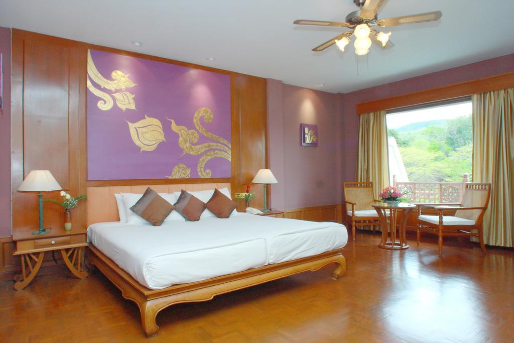 Suan Bua Hotel & Resort Ban Pong  Chambre photo